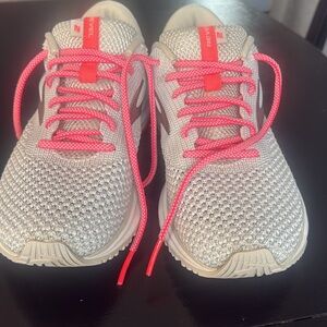 Brooks Women's Athletic Shoes Beige with Pink Laces